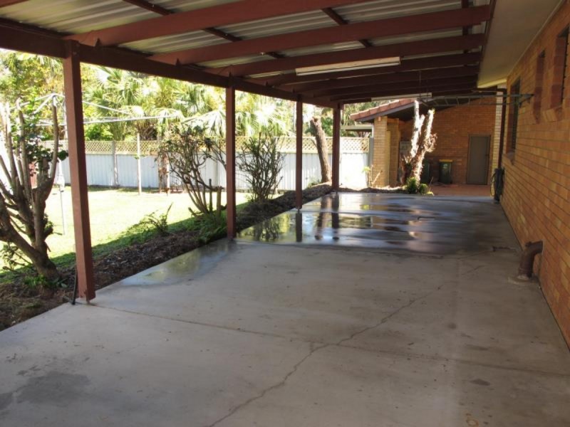 280 Bloxsom Street, Koongal QLD 4701